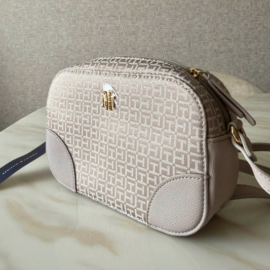 Cartera Tommy Hilfiger - Crema